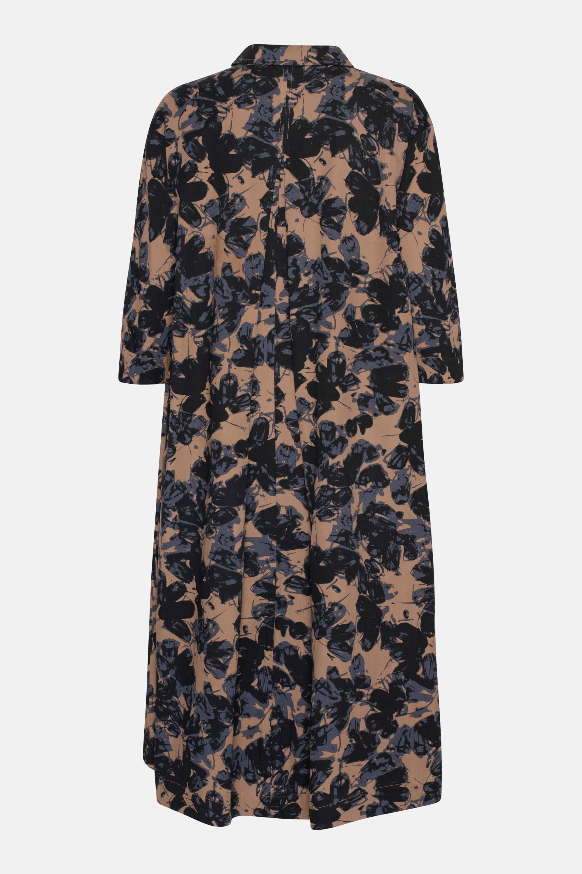 Long A-line Dress With 3/4 Sleeves - Beige Butterfly